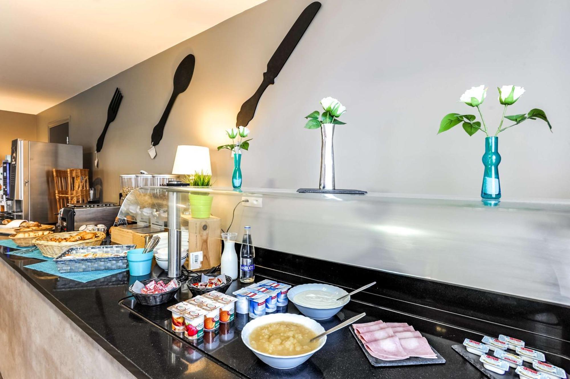 Brit Hotel Le Galion & Spa Binic Bagian luar foto