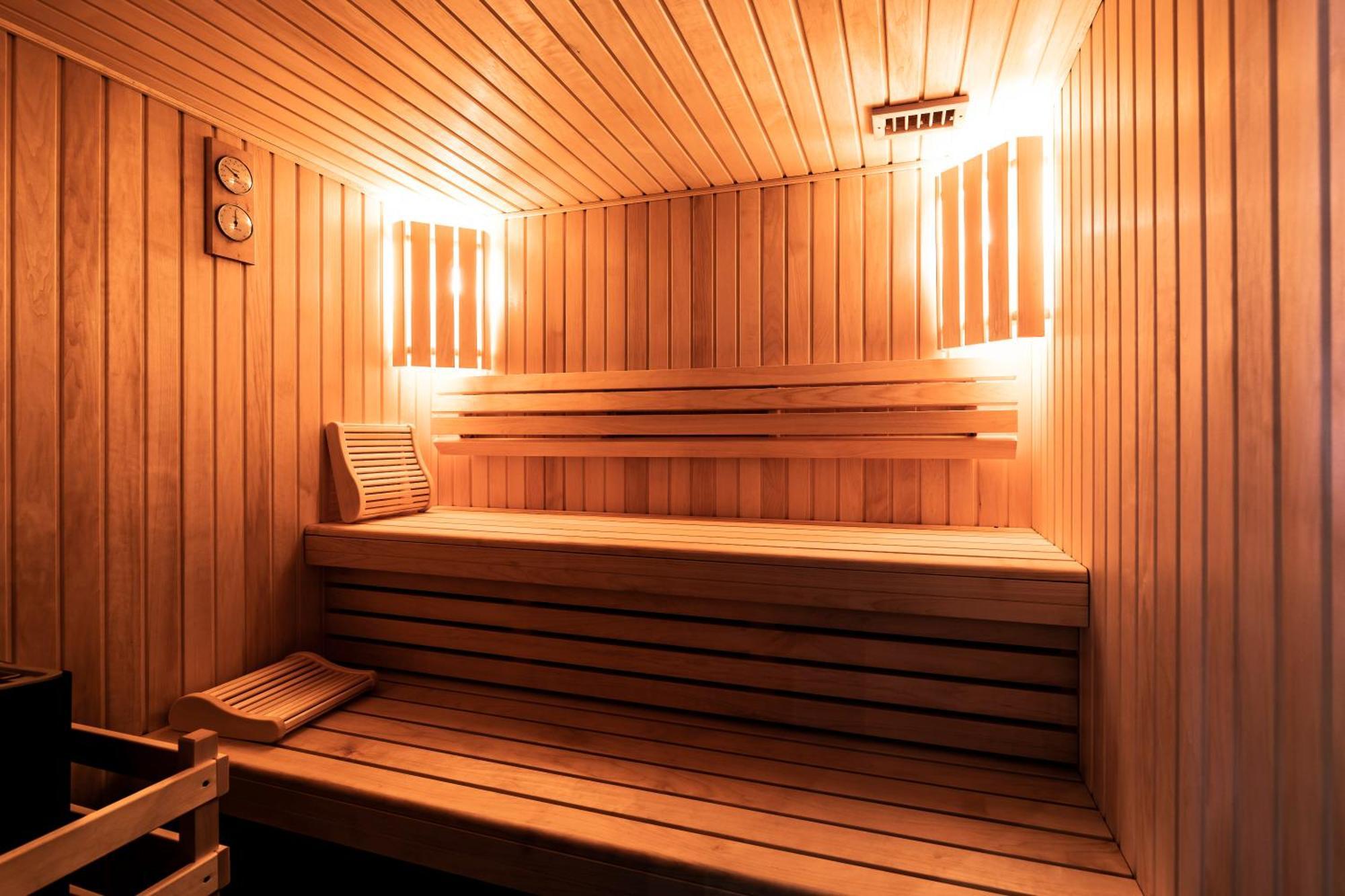 Brit Hotel Le Galion & Spa Binic Bagian luar foto