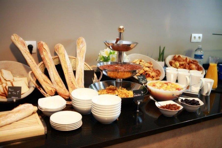 Brit Hotel Le Galion & Spa Binic Bagian luar foto